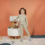 Combinaison seconde peau beige clair Dreamini portée par une fille