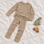 Ensemble seconde peau beige sable Dreamini à plat